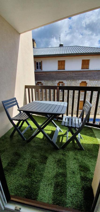 Font-Romeu-Odeillo-Via Apt Cosy, 4 Pers, Plein Centre Ville, Parking Offert מראה חיצוני תמונה
